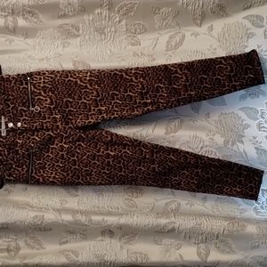 Zara Women's Mid Rise Leopard Skinny Pants US 6